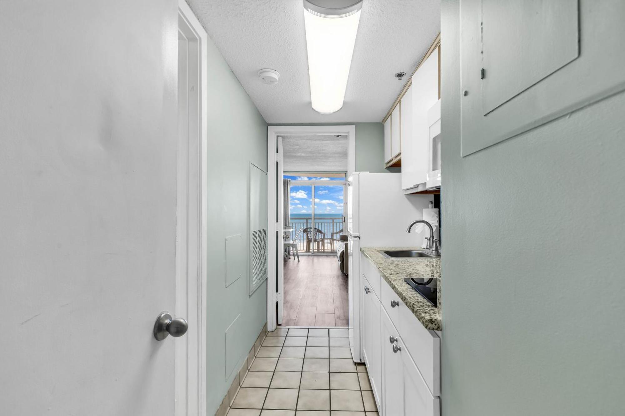 Hosteeva 1Br Oceanfront Condo In Atlantica Resort Near Boardwalk Миртл-Бич Экстерьер фото